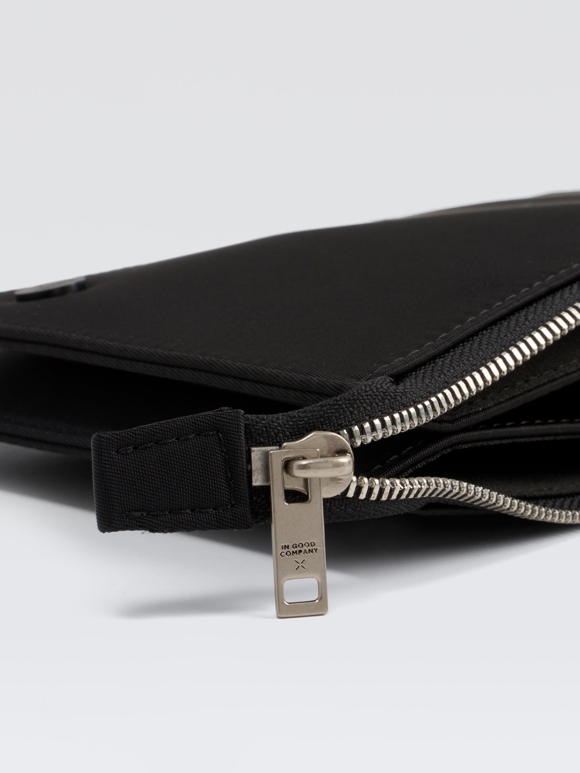 Nylon Twin Pouch M