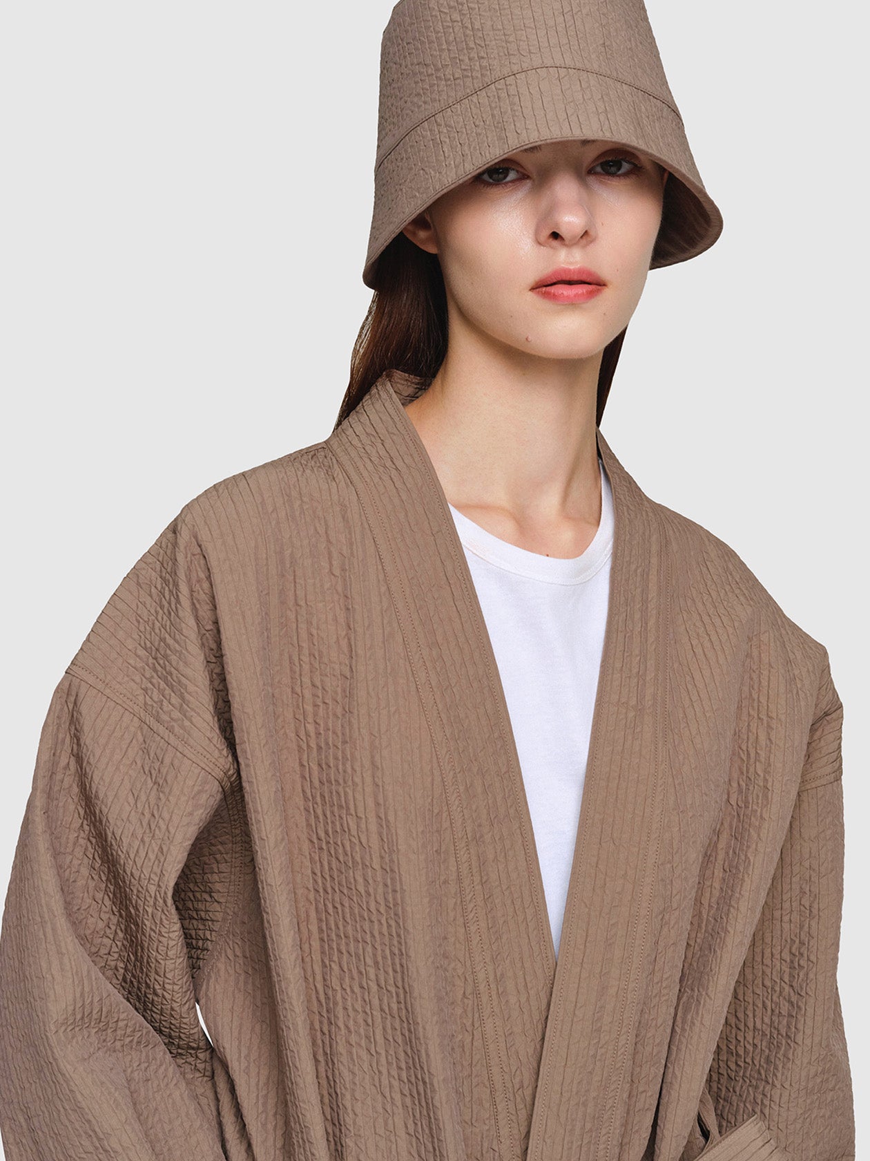 06-FS2025_March_SALE_LP_Women_Feature_Jackets