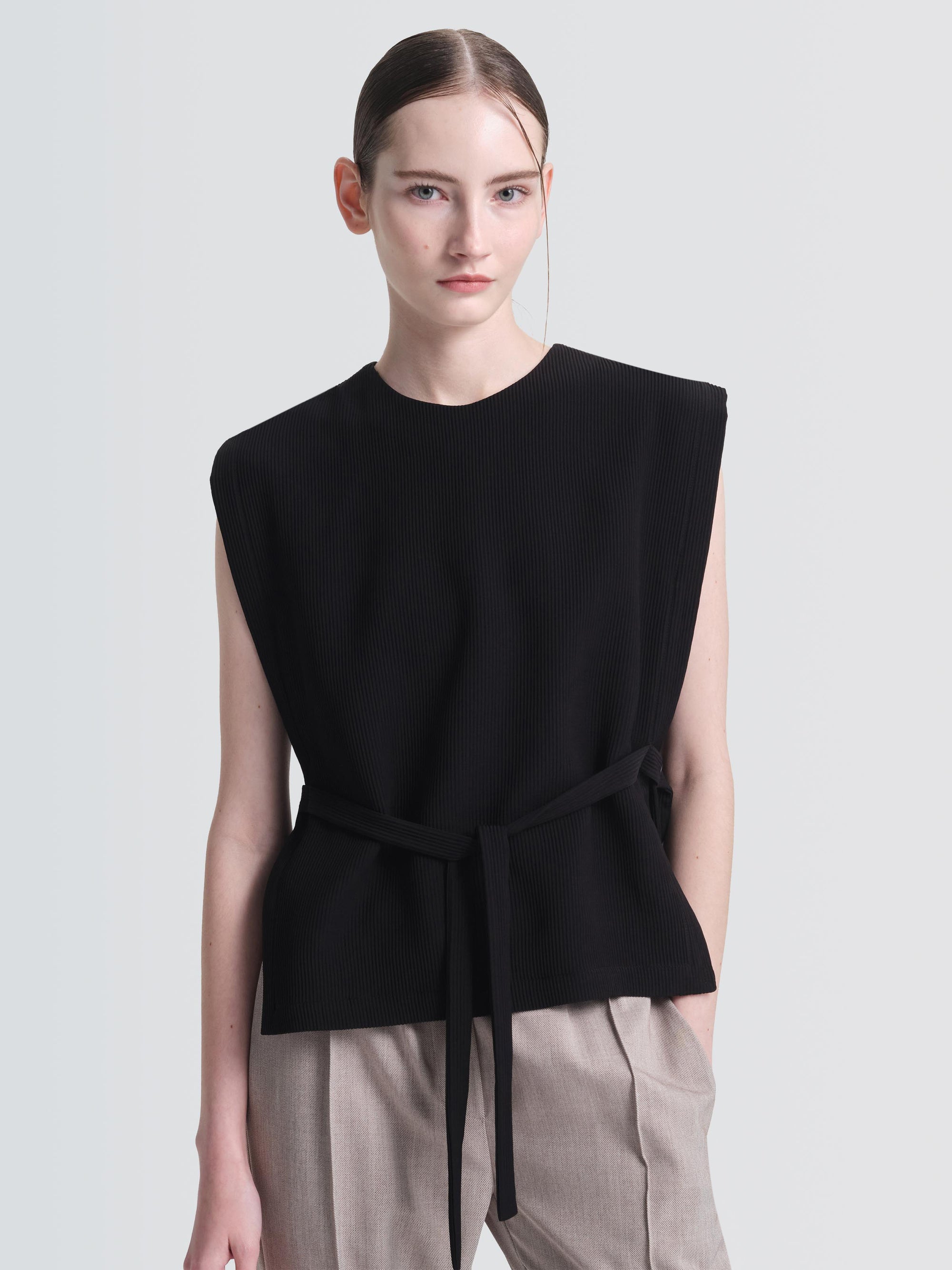Summer Suiting Levin Top