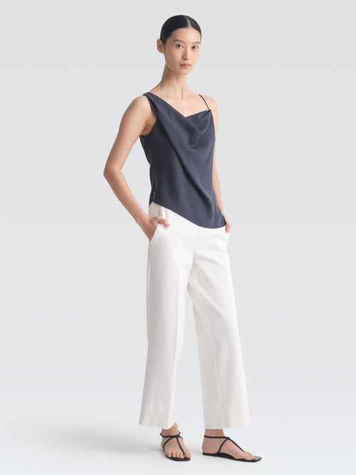Summer Suiting Iris Top