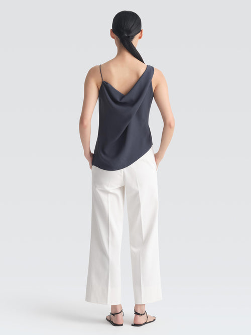 Summer Suiting Iris Top