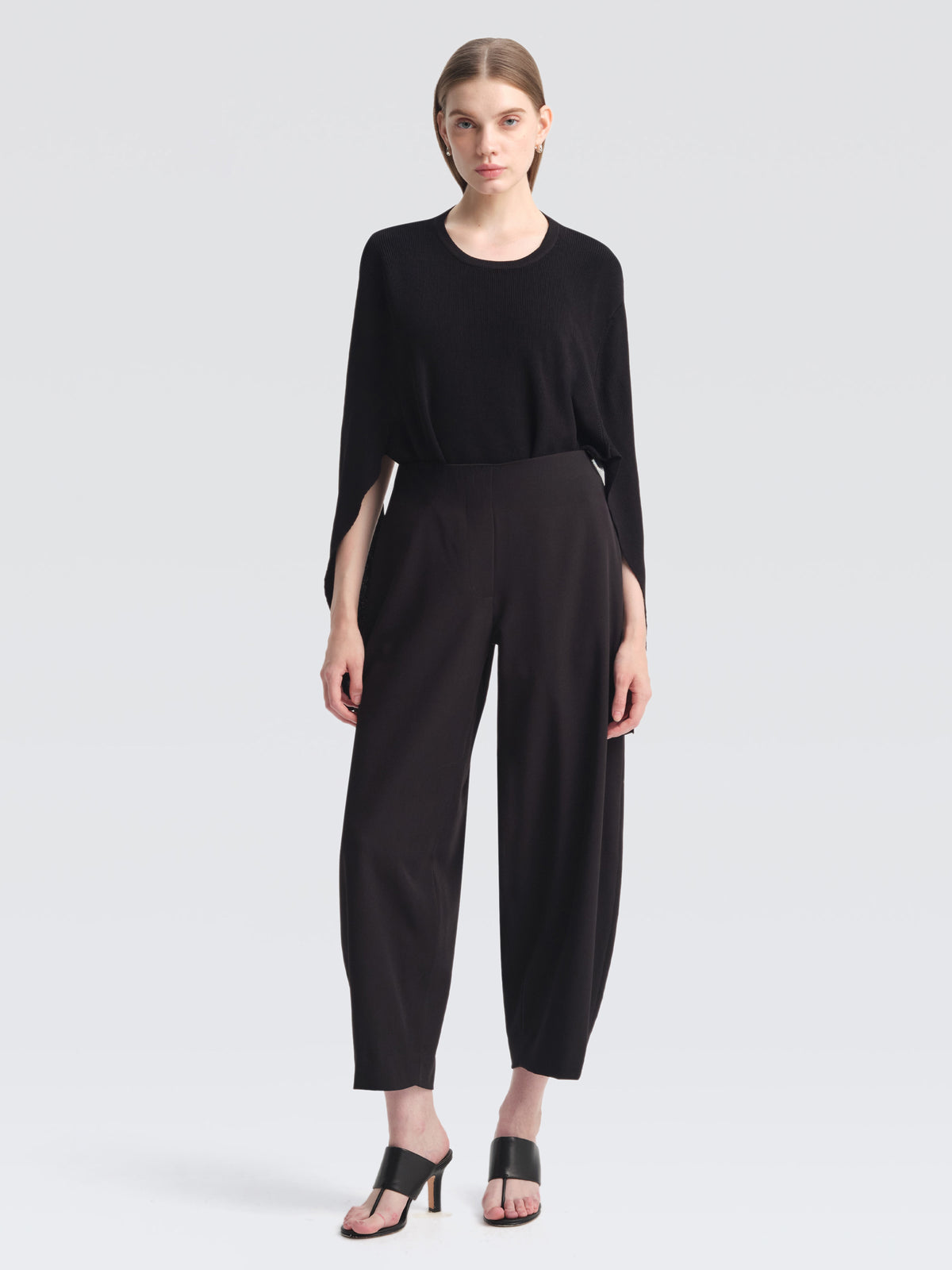 2708-Women-Pants-Arnie-Cotton-Twill-Black-1_2_afc4419c-b59f-4f2d-a5b7-c0dc0ad226bf