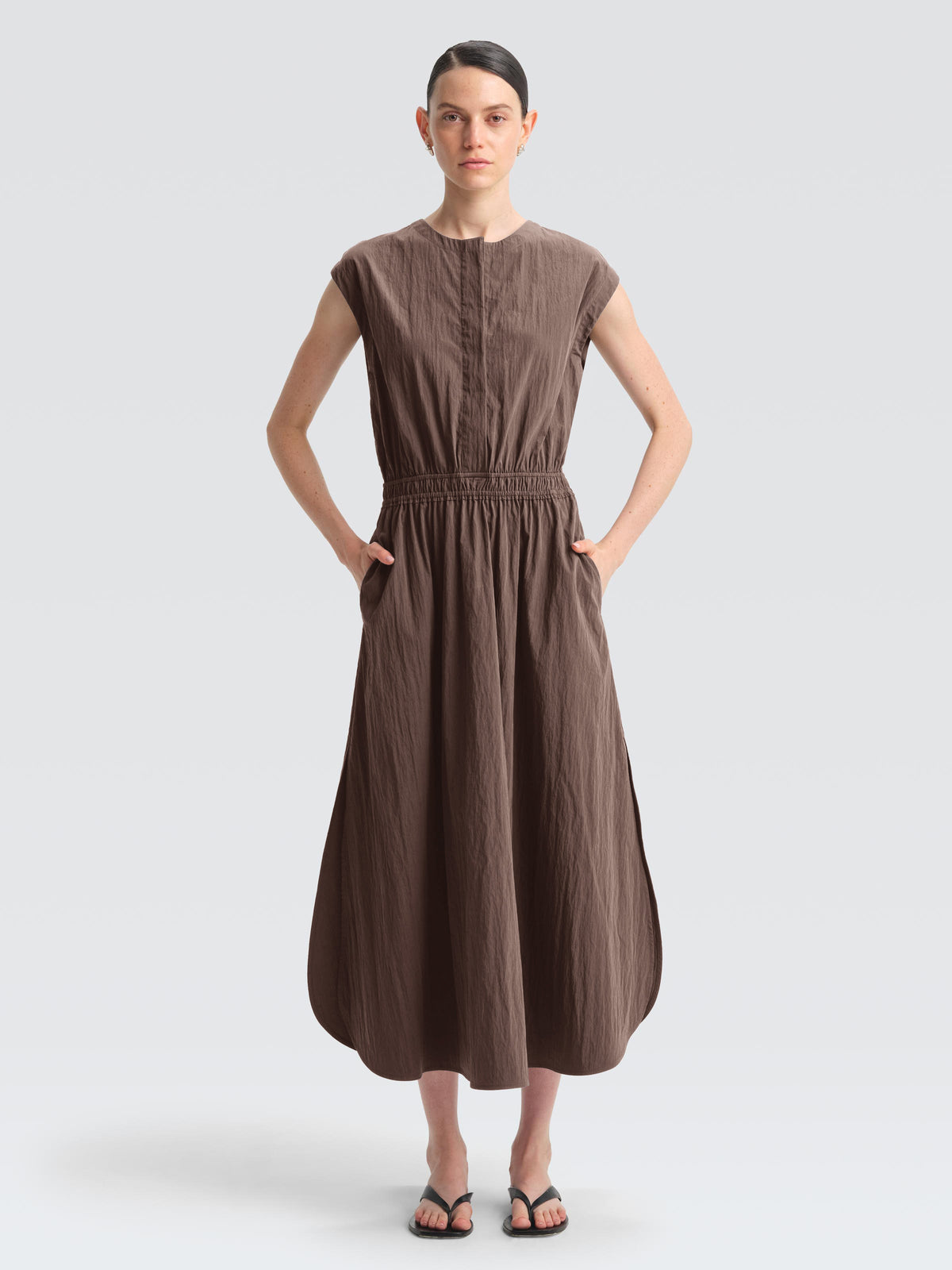 2742-Women-Dress-Rianne-Cotton-Umber-1_1d1e1b1c-ef3b-402c-aa54-995eeac0541a