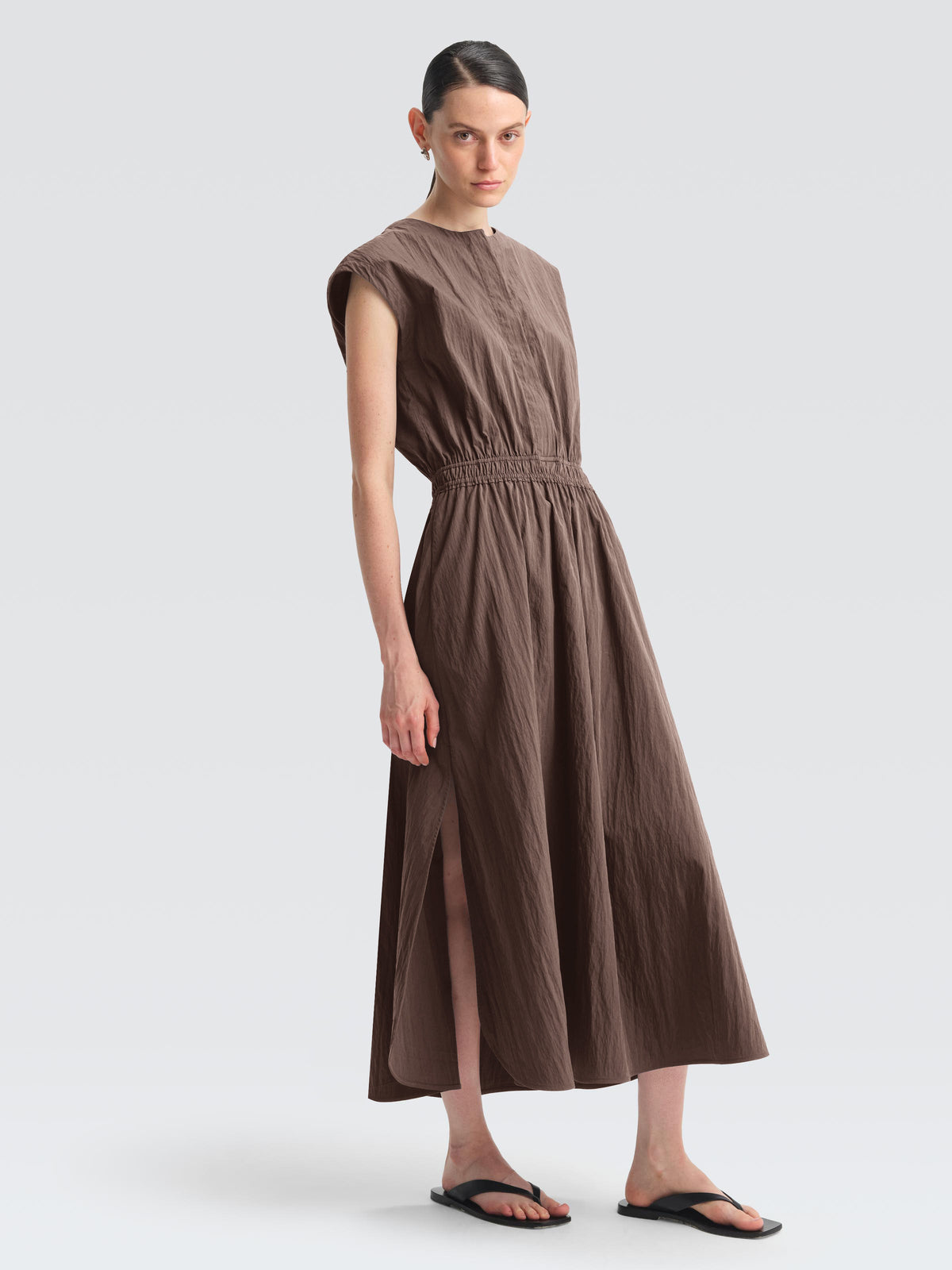 2742-Women-Dress-Rianne-Cotton-Umber-2_2c0a0366-fbb0-4258-8d27-028025c85359