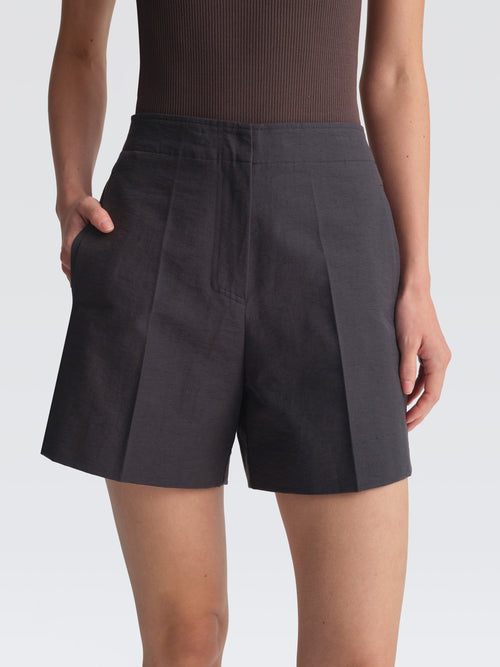 Cotton Fitch Shorts