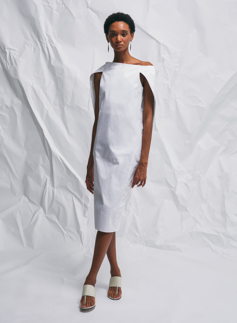 Cap29-DecD1-Product-Feature-Dresses-1_10_fdcf32b9-f559-4125-b868-54a752907bcb