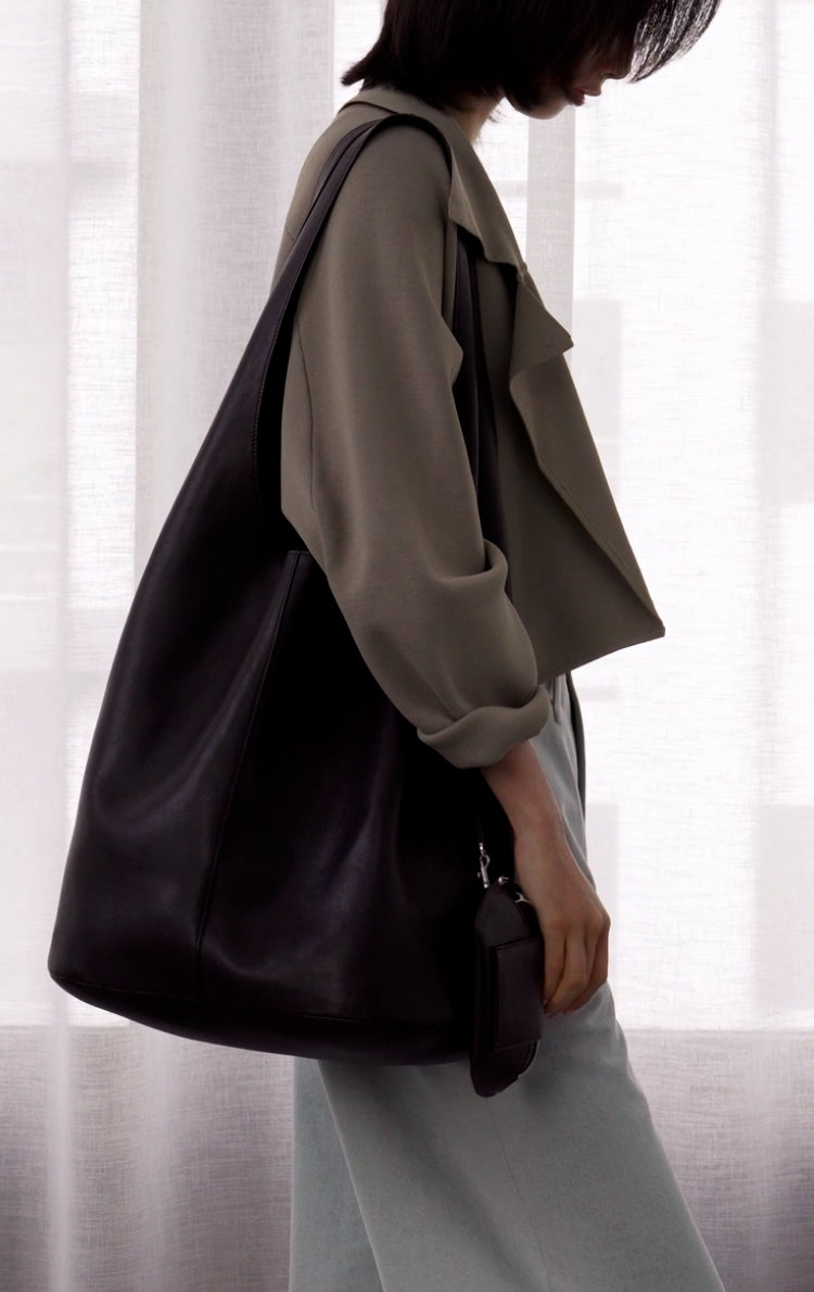 Cap29-DecD2-Homepage-Banner-Hobo-Mobile