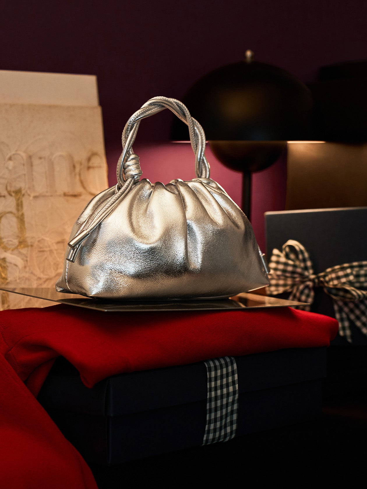 Cap29-Gifting-Product-Feature-1