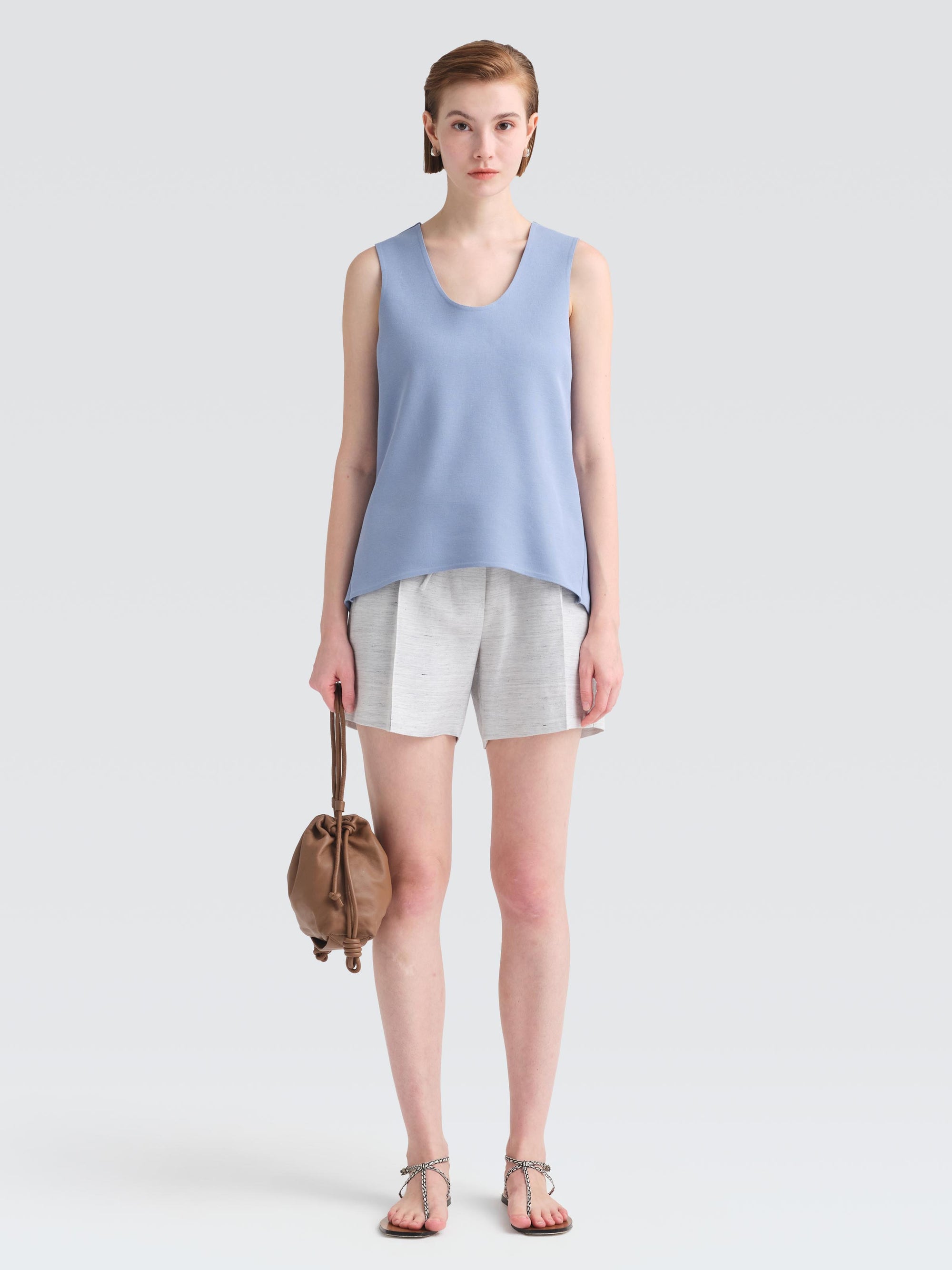 Cap29-JanD2-Colleciton-Preview-Looks-30