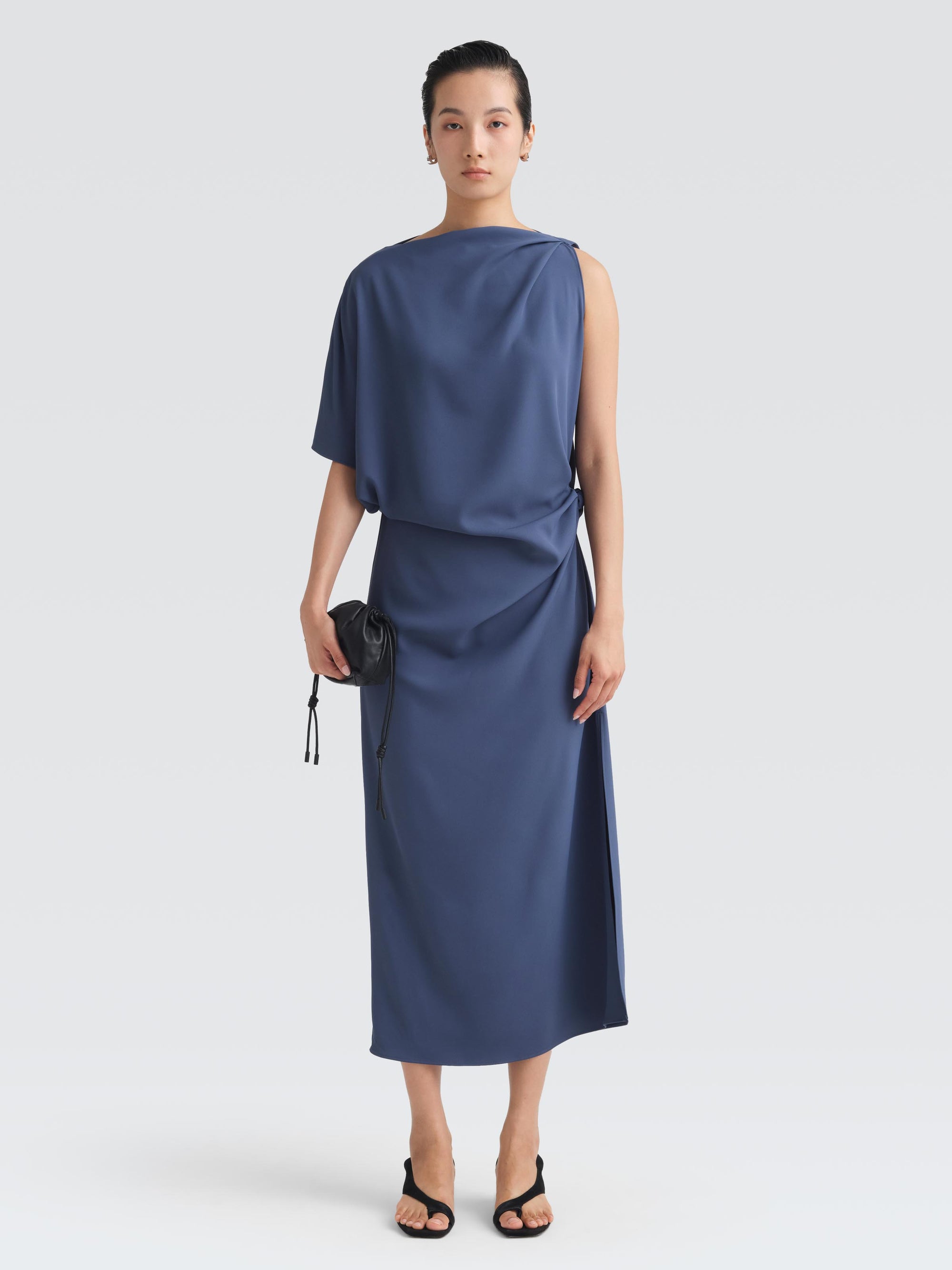 Cap29-JanD2-Colleciton-Preview-Looks-31