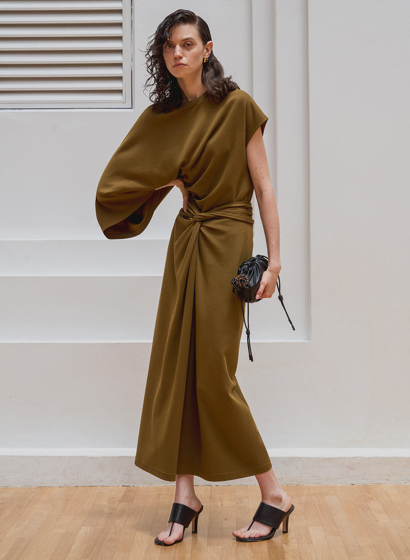 Cap29-NovD1-Product-Feature-Skirt