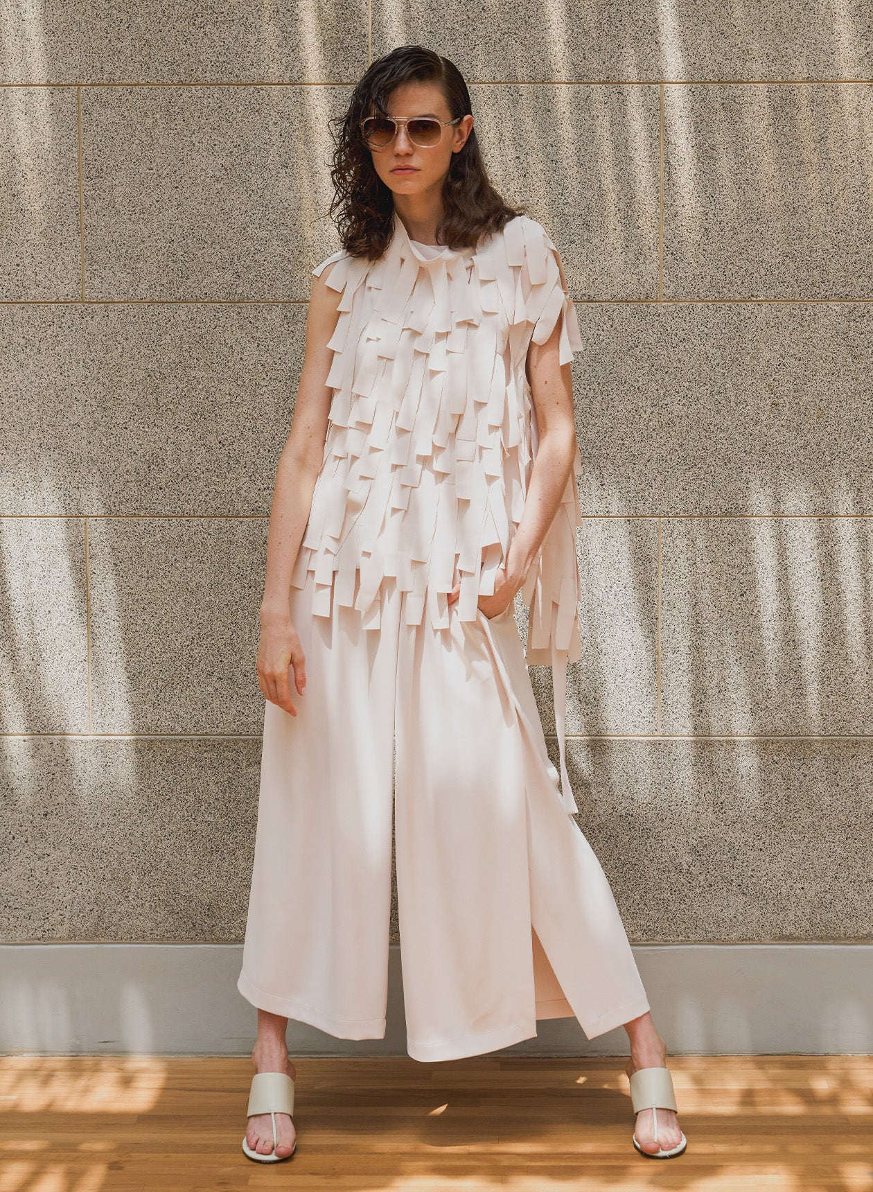 Cap29-NovD1-Product-Feature-Tops