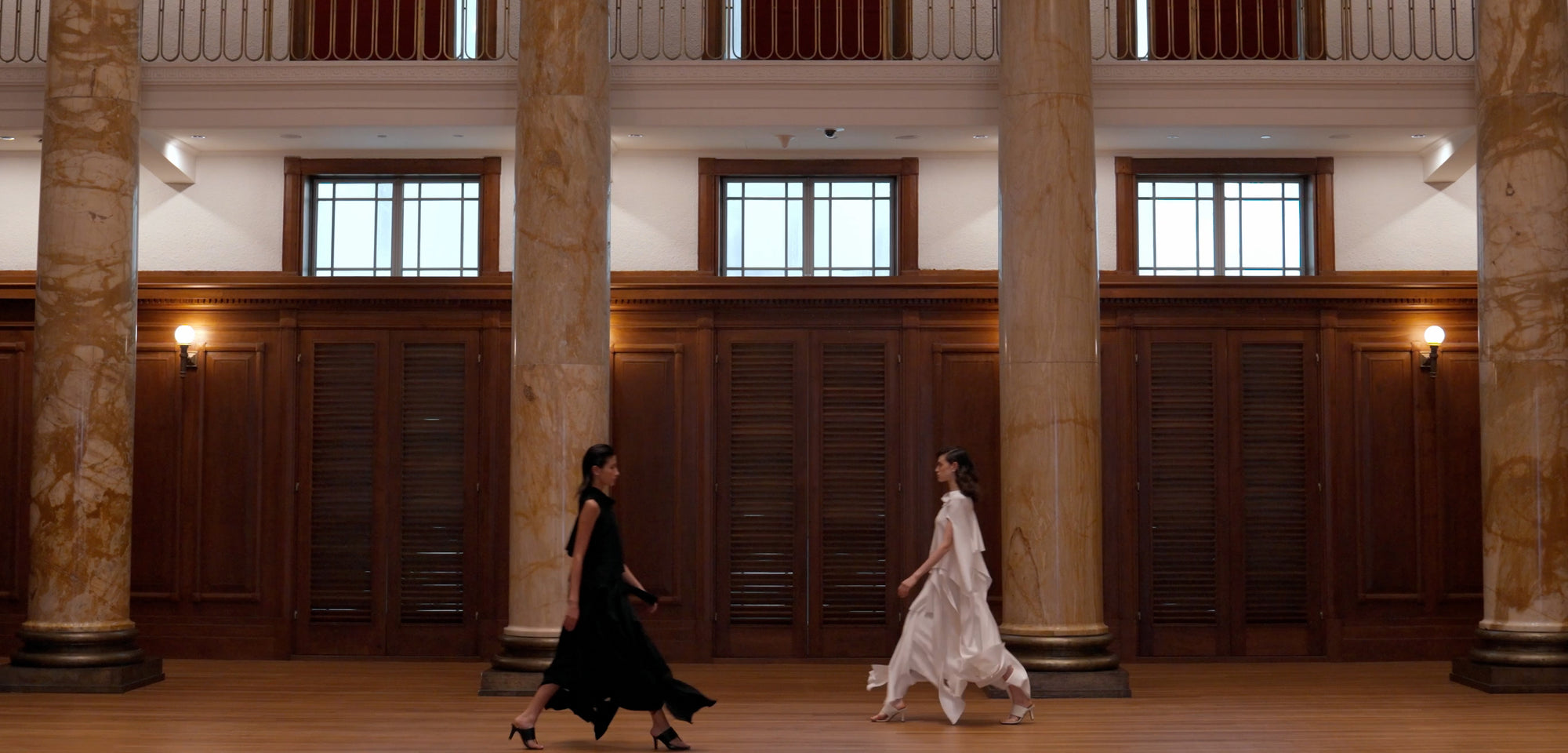 Cap29-NovD2-Festive-Edit-Banner-Desktop