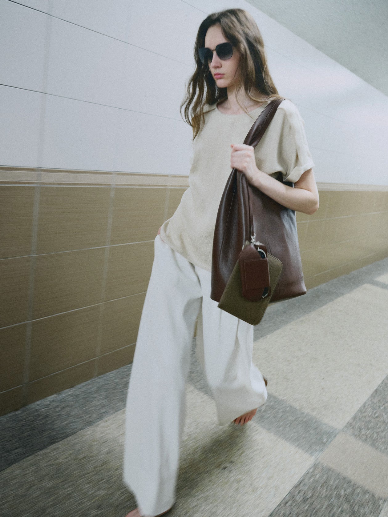 Cap30-AugD2-Collection-Feature-Bags-2