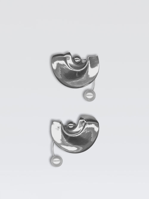 DOE Girl with a Pearl Earring