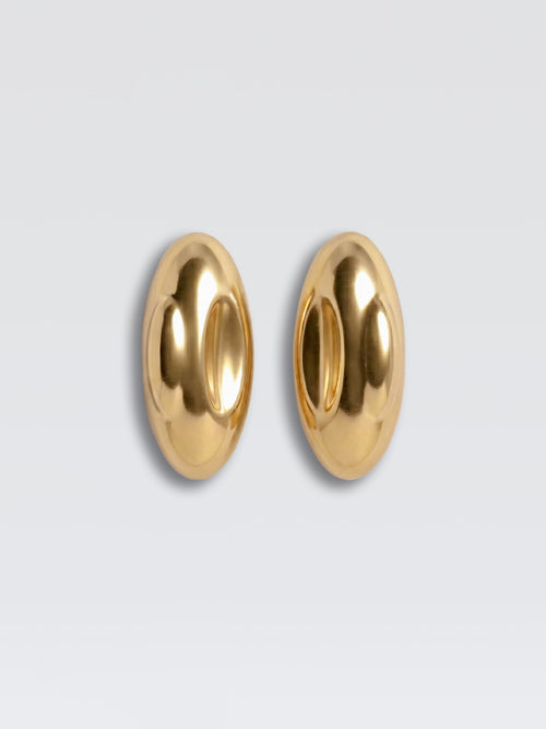 DOE Almond Studs