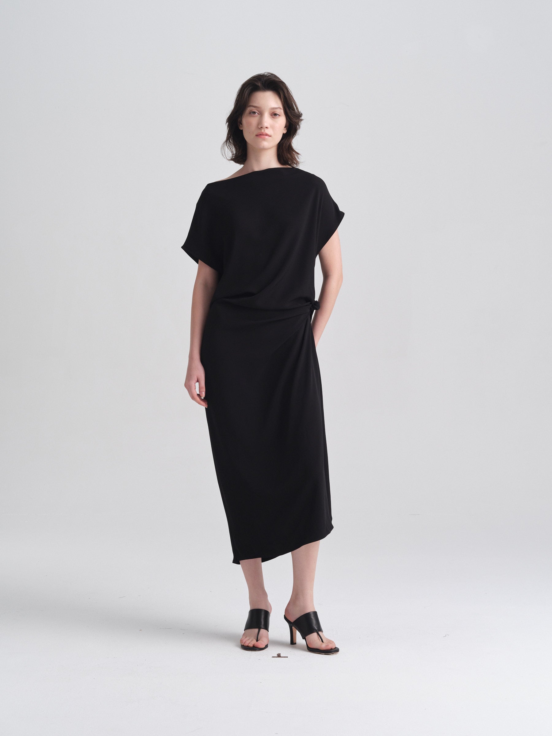 IGC_CAP_30_016-2791_Judith_Dress_Black_1692