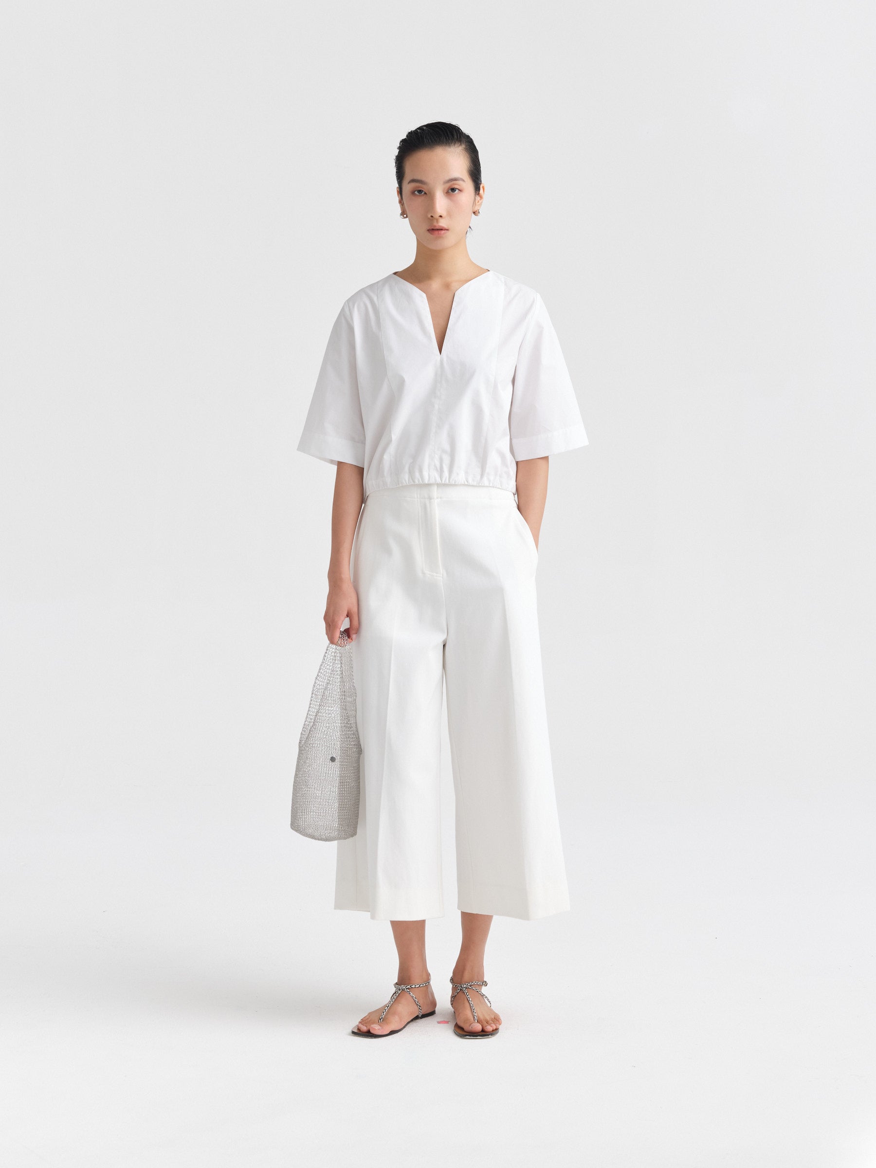 IGC_CAP_30_033-2700_Maisie_Top_White_2181