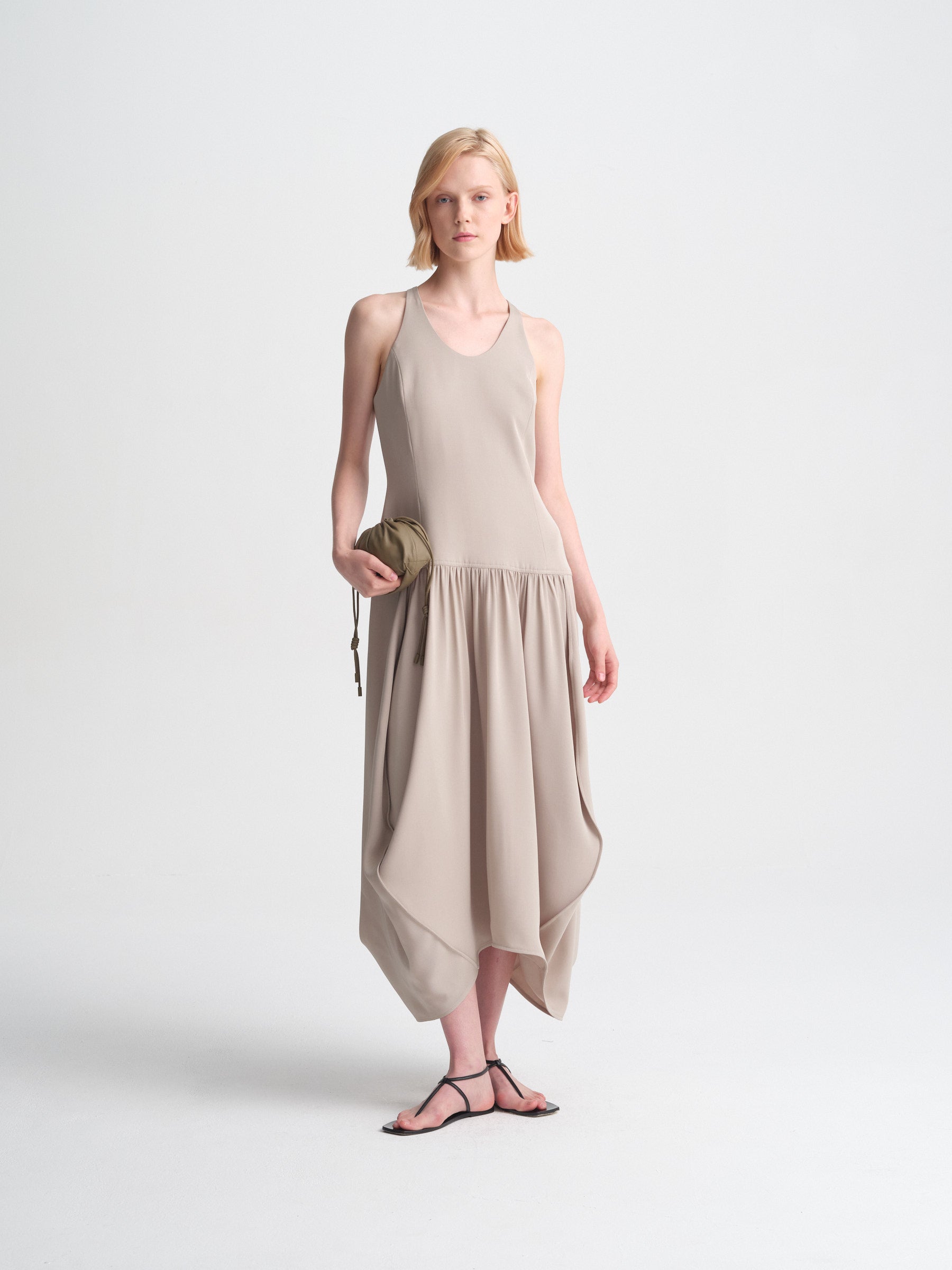 IGC_CAP_30_070-2861_Sahara_Dress_Sand_3618