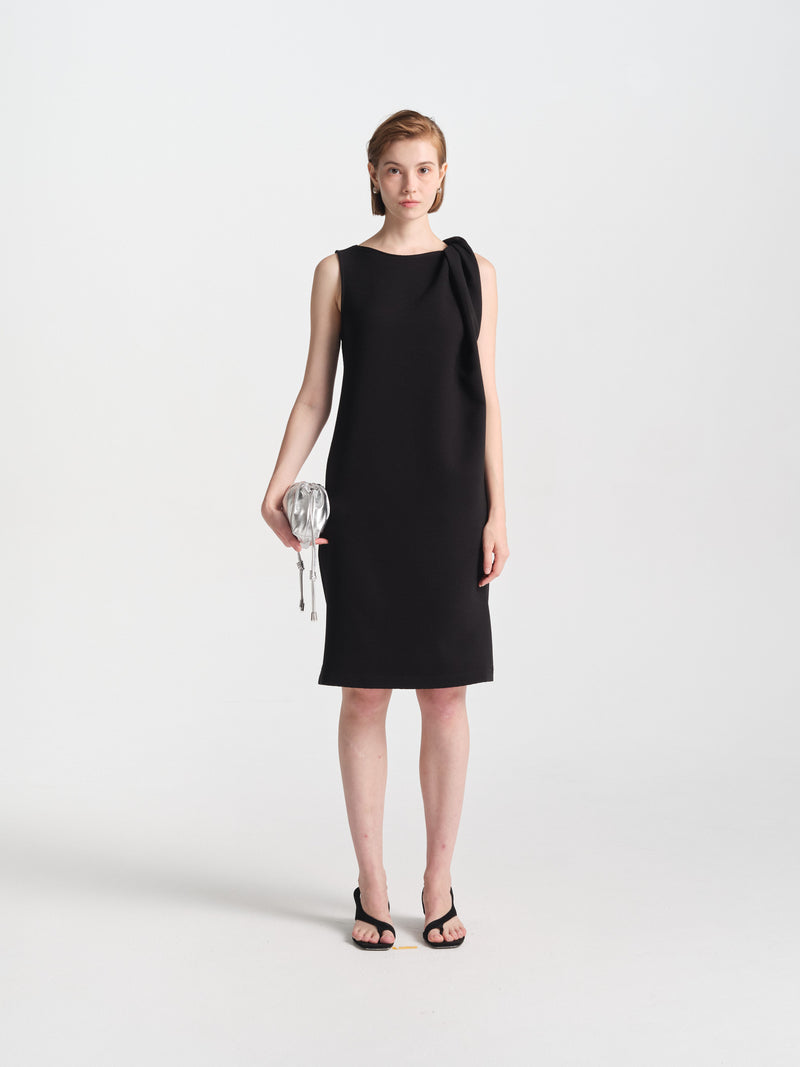 IGC_CAP_30_12_Nov_2025_024-2477_DOROTHY_Dress_Black_Pilsse_1089