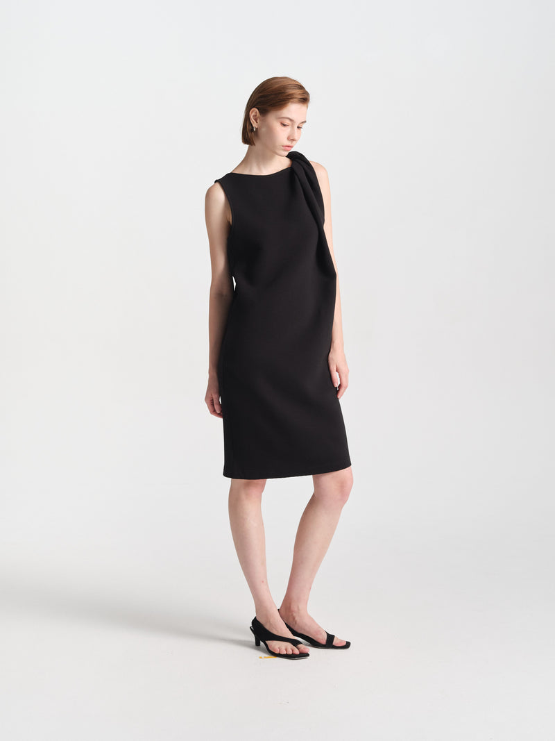IGC_CAP_30_12_Nov_2025_024-2477_DOROTHY_Dress_Black_Pilsse_1100