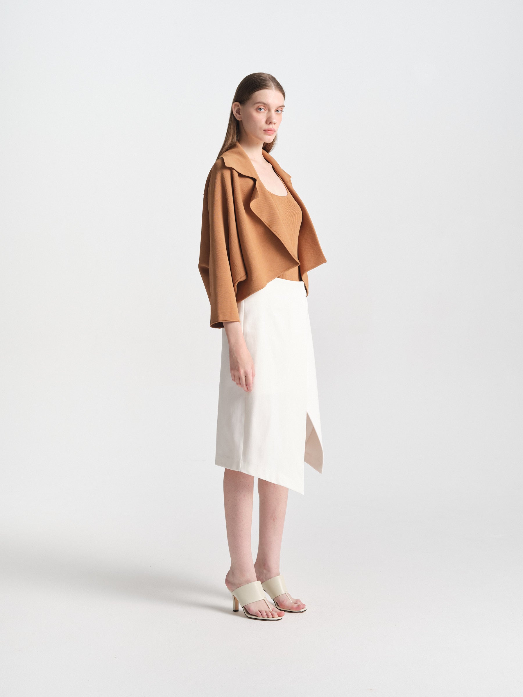 IGC_CAP_30_12_Nov_2025_070-474_MADISON_Skirt_White_3841