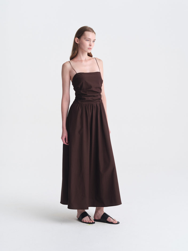 IGC_CAP_30_LB_14Sept26_025-2806_Sumie_Dress_Walnut_1657