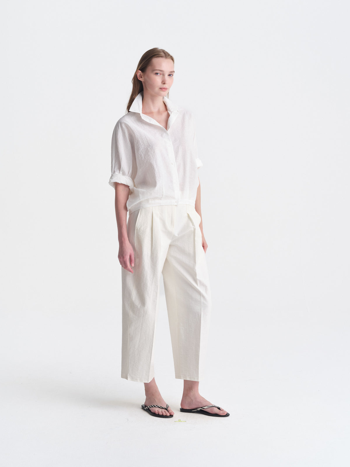IGC_CAP_30_LB_14Sept26_039-2930_Nomad_Top_White_2333