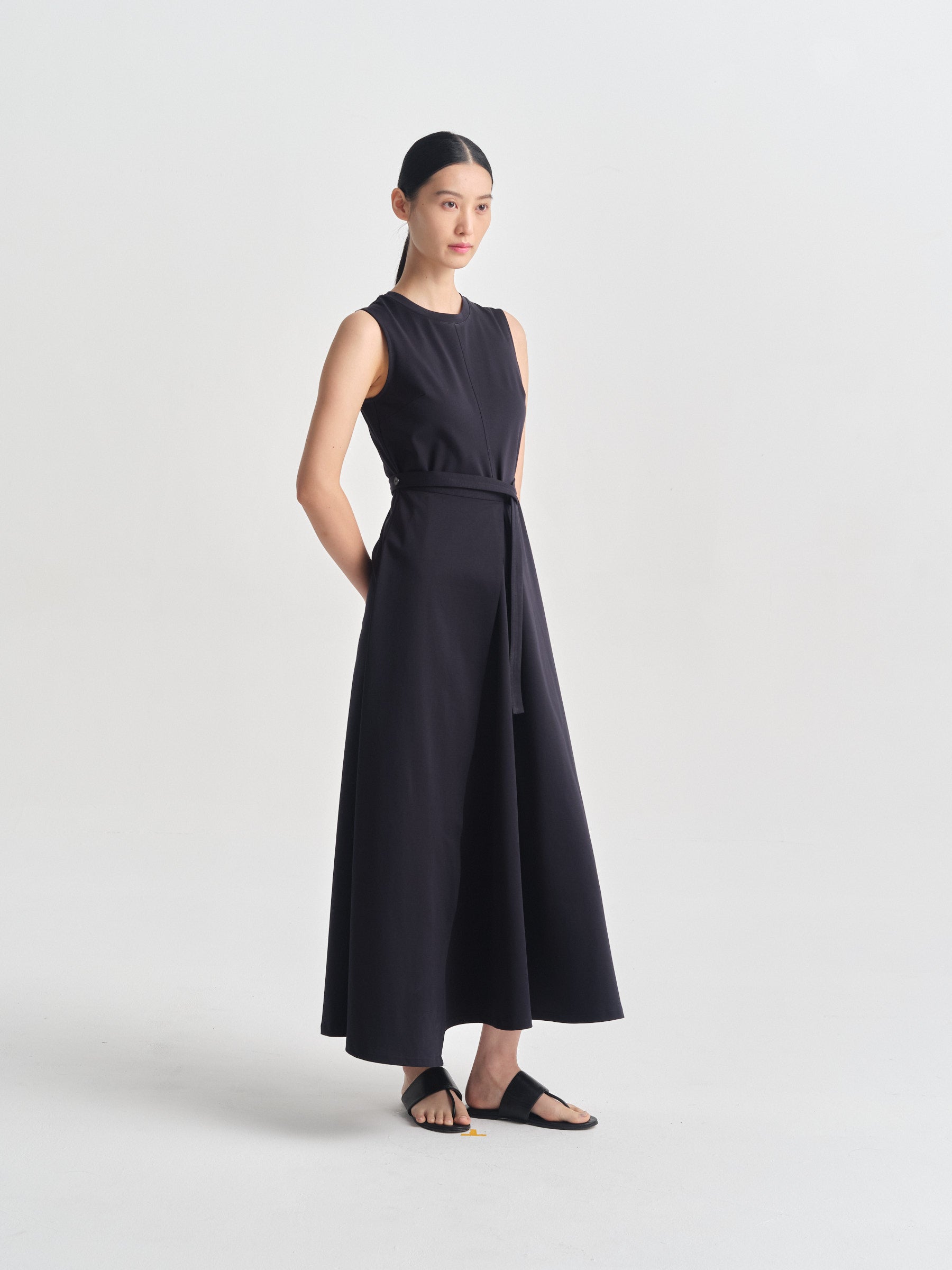IGC_CAP_30_LB_28_Jun_2026_005-2880_Severin_Dress_Navy_0362