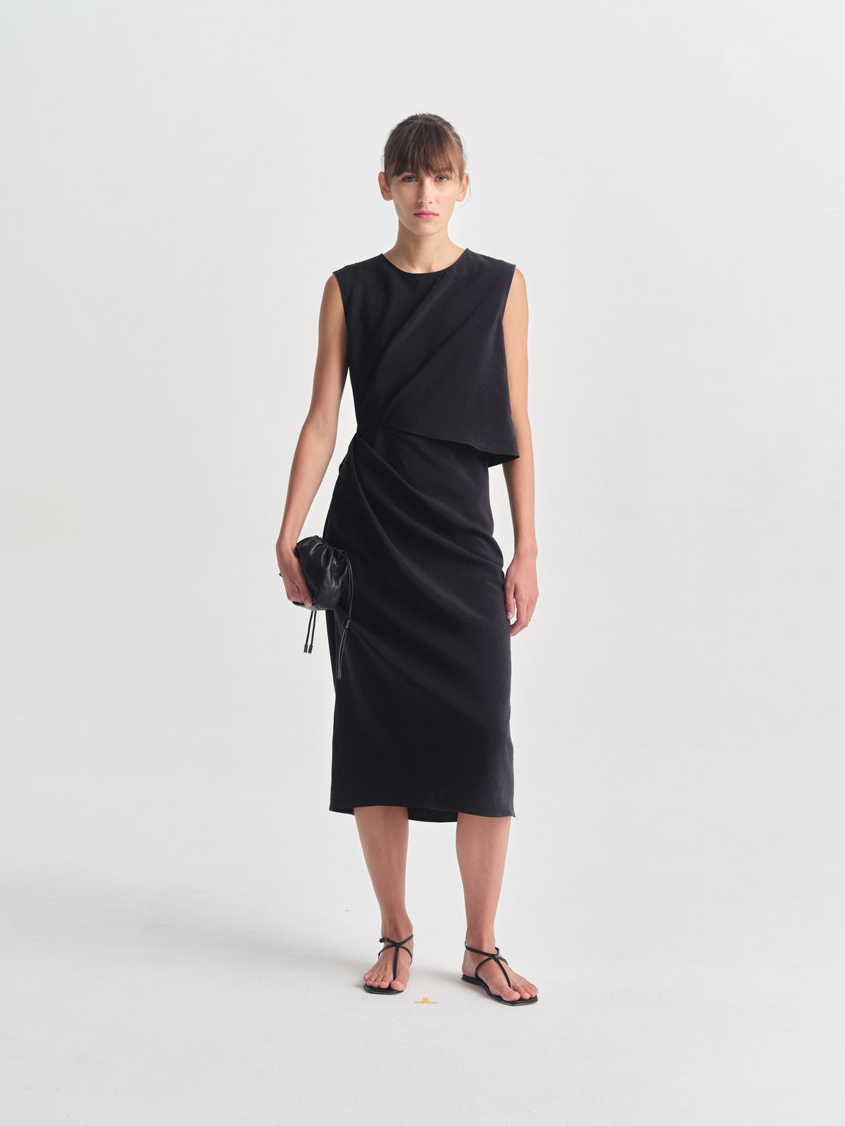 IGC_CAP_30_LB_28_Jun_2026_014-2920_Hieva_Dress_Black_0725