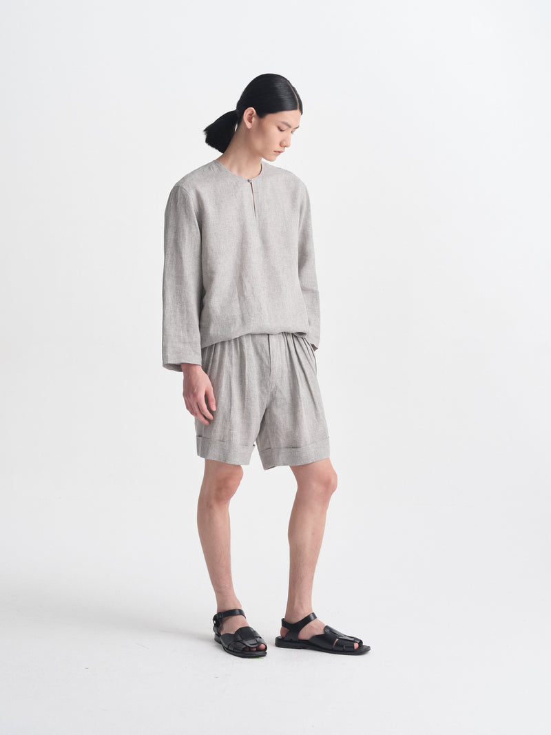 IGC_CAP_30_Lookbook_19AUG26_025-464_Vincent_Top_Grey_1783