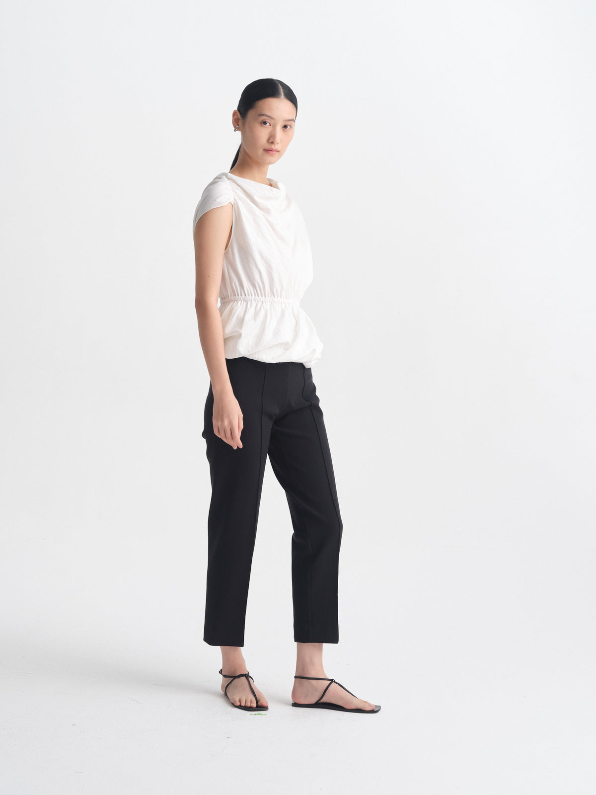 IGC_CAP_30_Lookbook_19AUG26_026-1116_Pfeffer_Top_White_1836