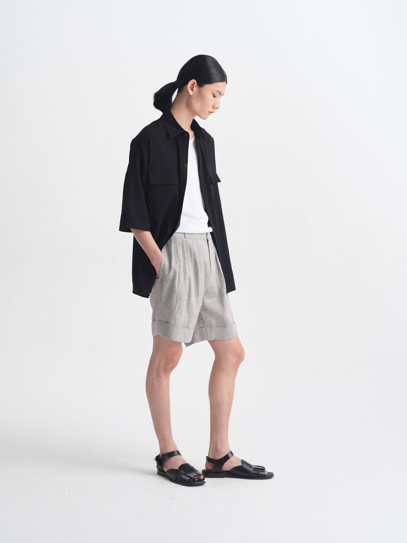IGC_CAP_30_Lookbook_19AUG26_027-467_Clemet_Shorts_Grey_1886