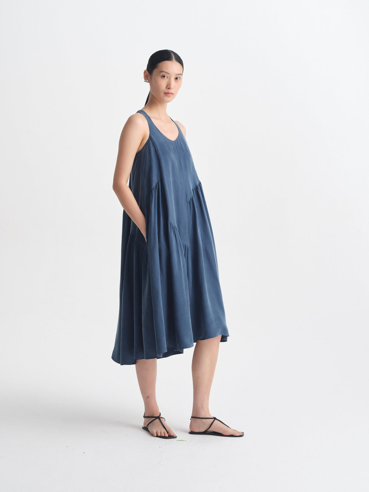 IGC_CAP_30_Lookbook_19AUG26_028-1725_Panama_Dress_Petrol_1941