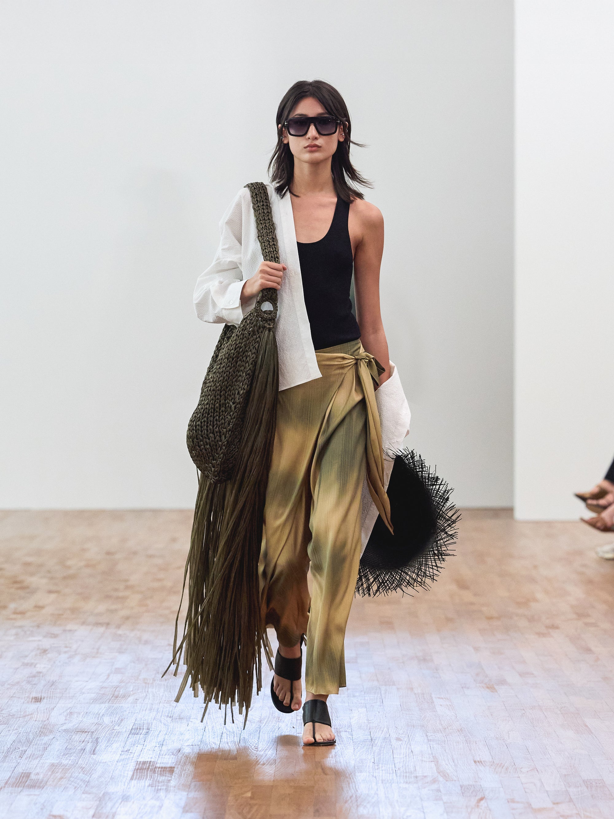 IGC_Runway_Look-12