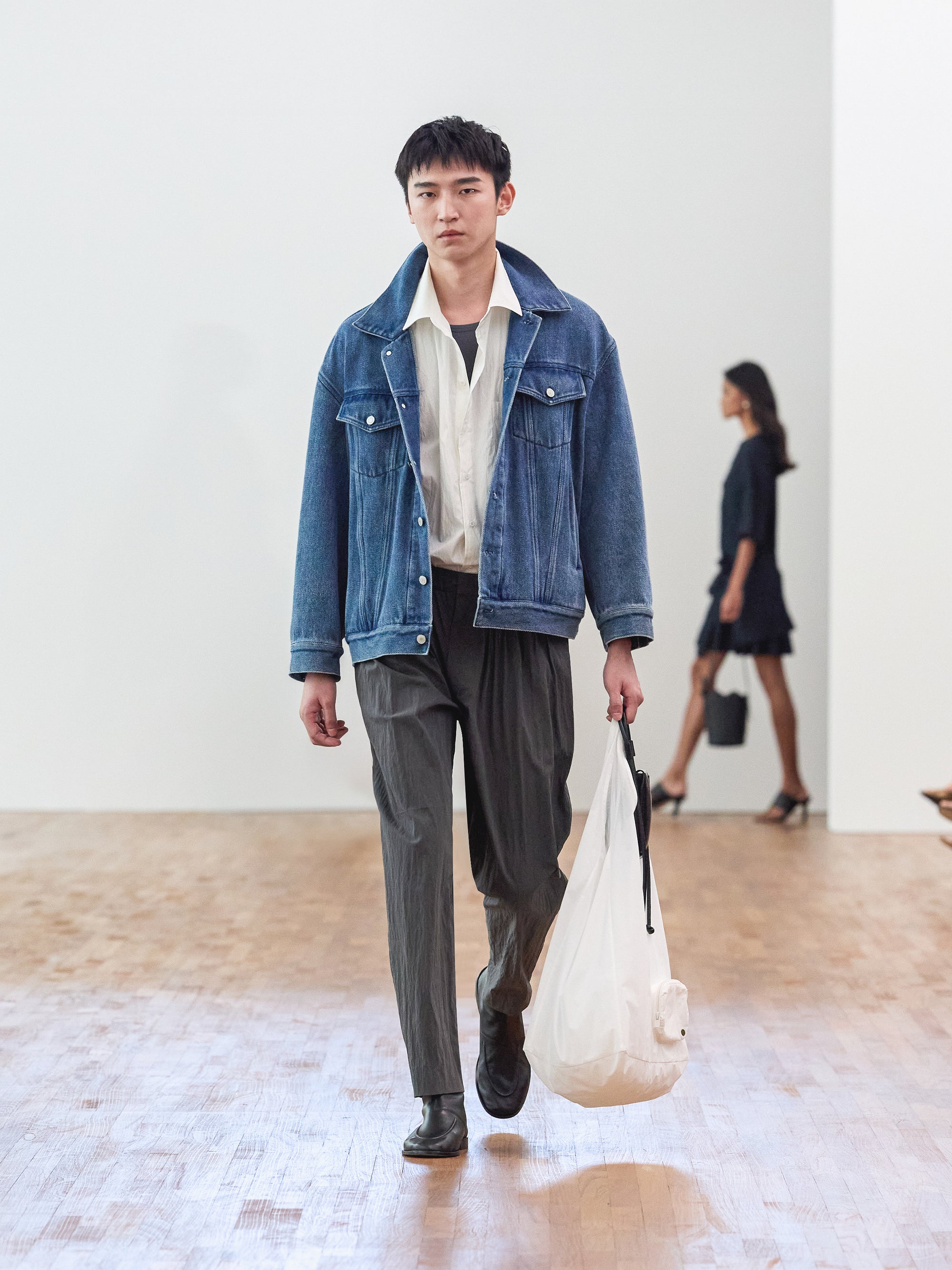 IGC_Runway_Look-15
