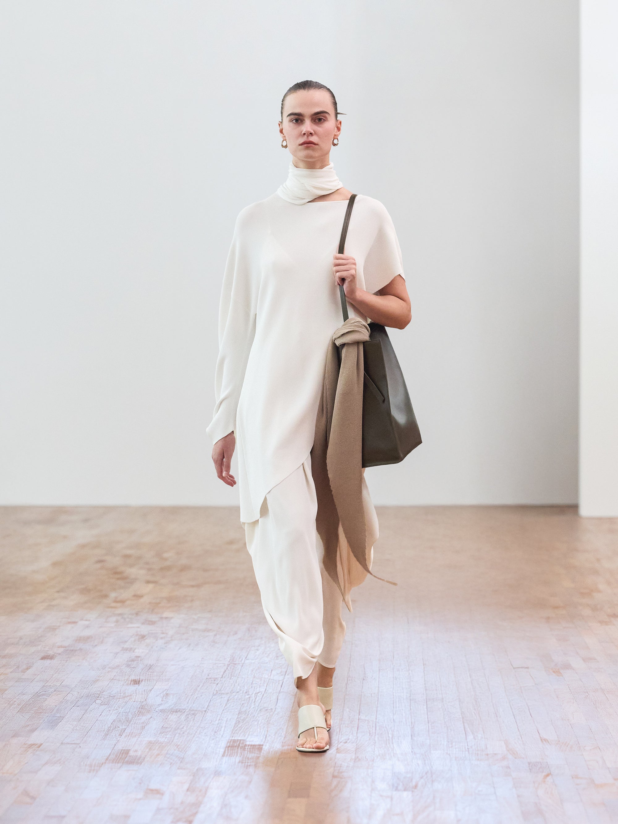 IGC_Runway_Look-40