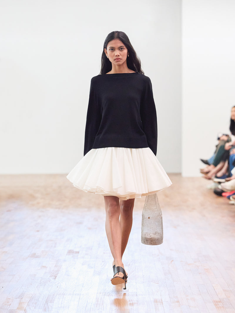 IGC_Runway_Look-43