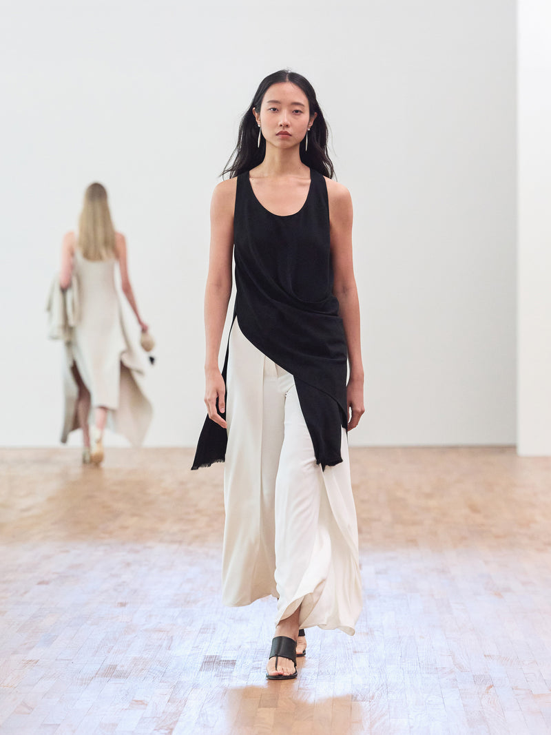 IGC_Runway_Look-47