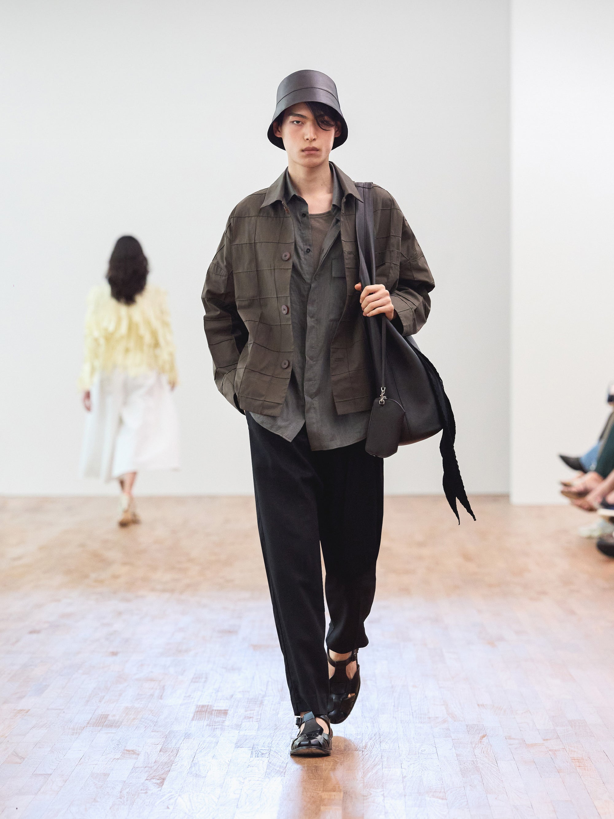 IGC_Runway_Look-48
