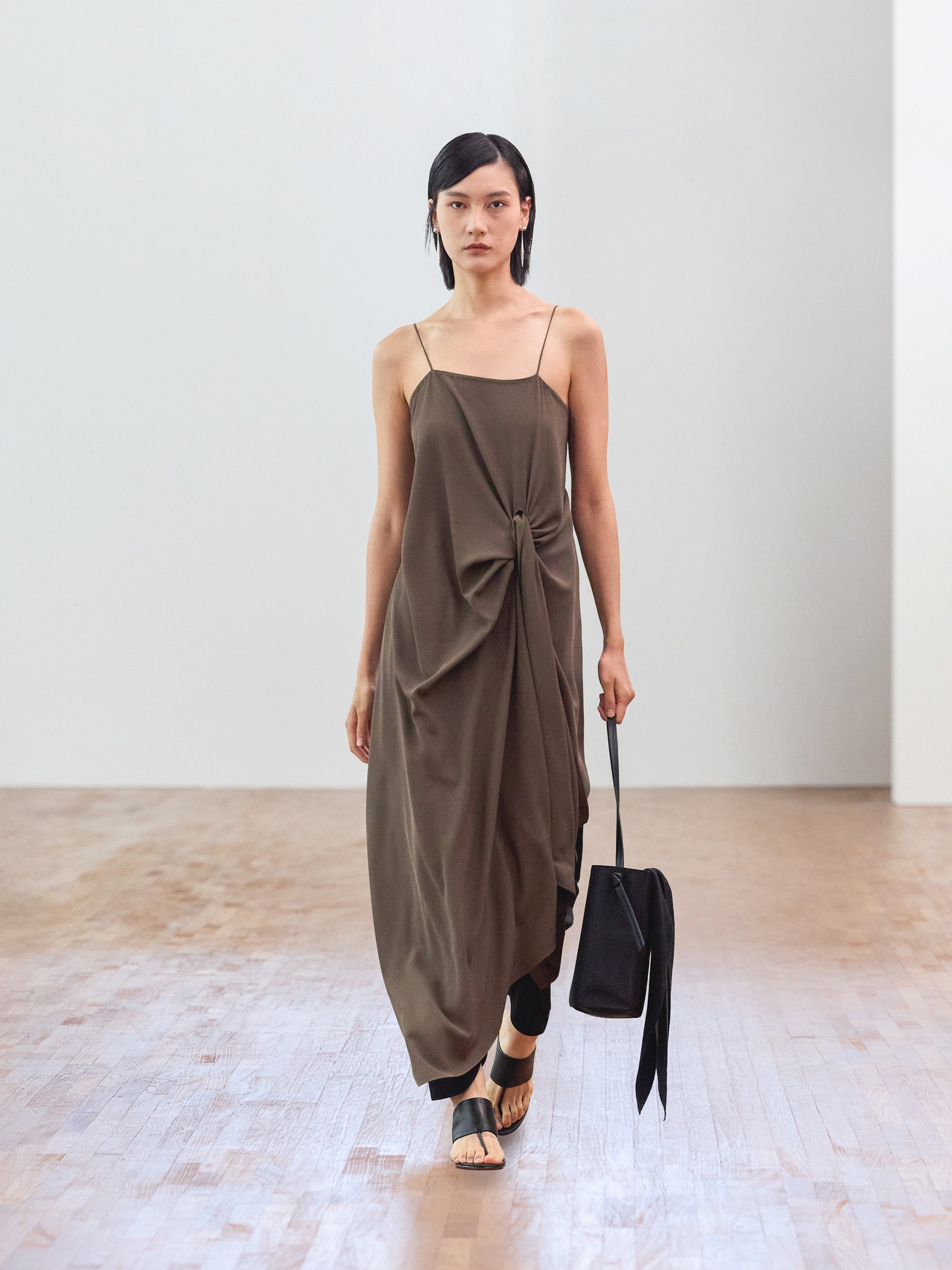 IGC_Runway_Look-49