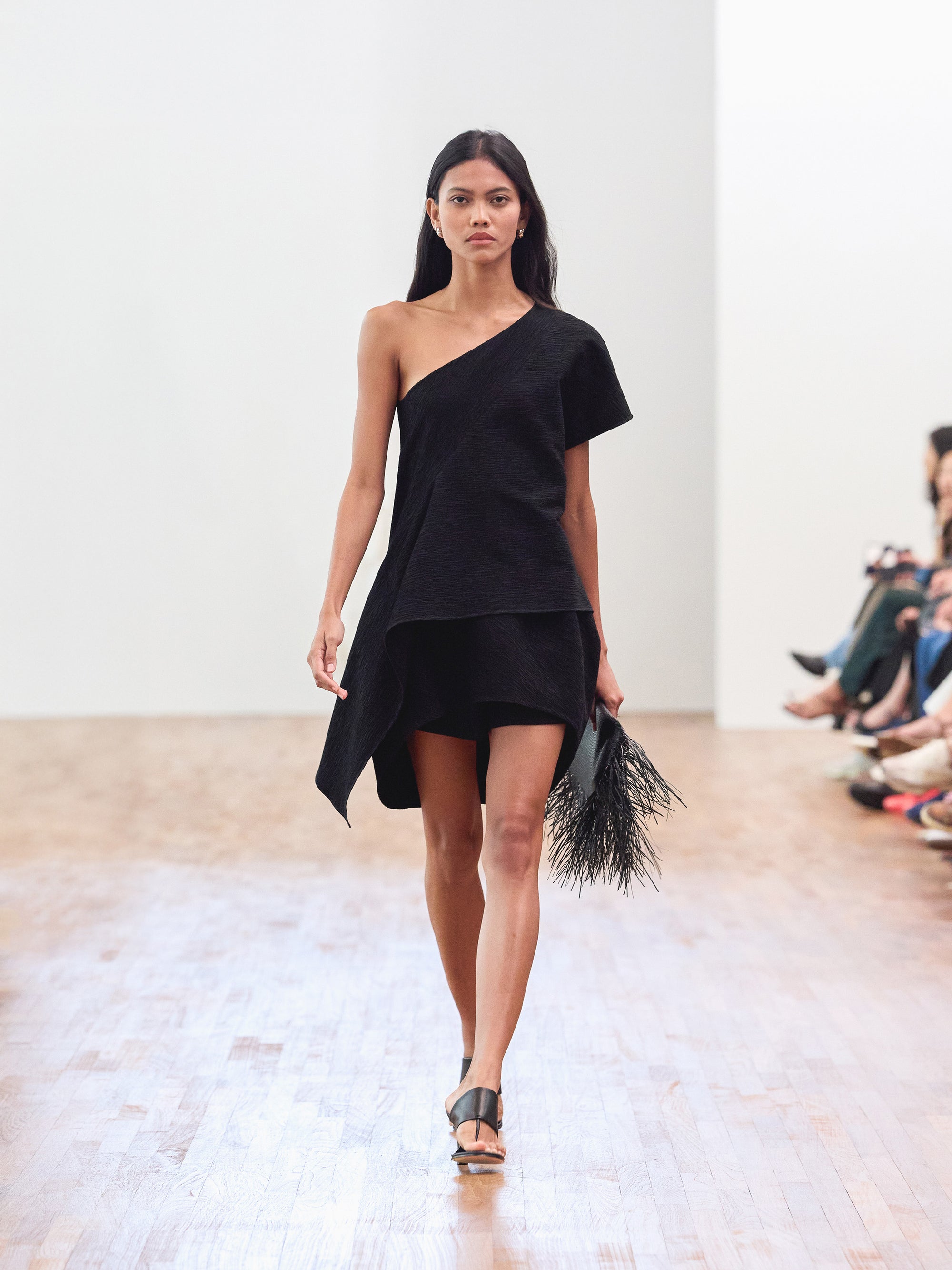 IGC_Runway_Look-60