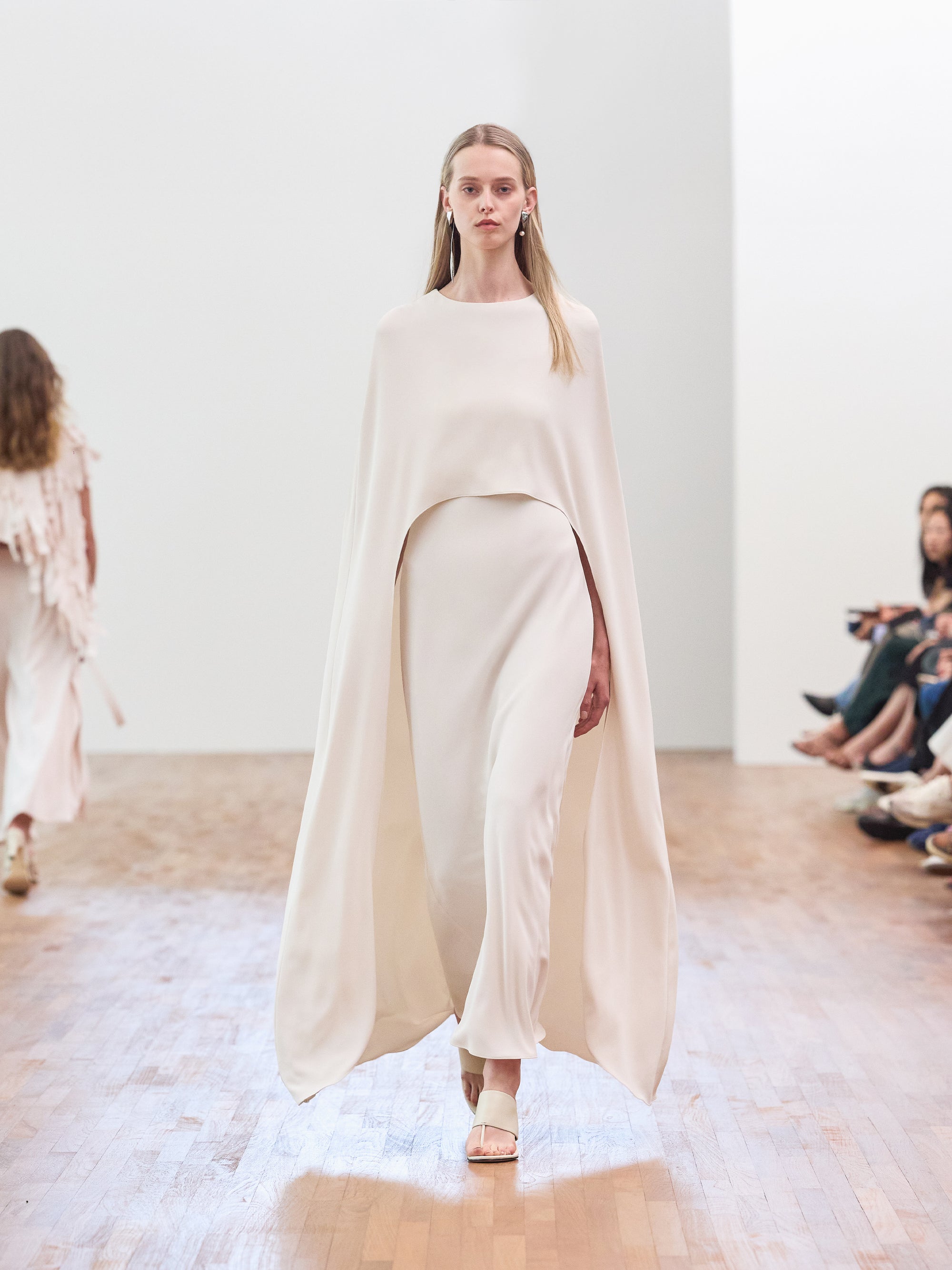 IGC_Runway_Look-70
