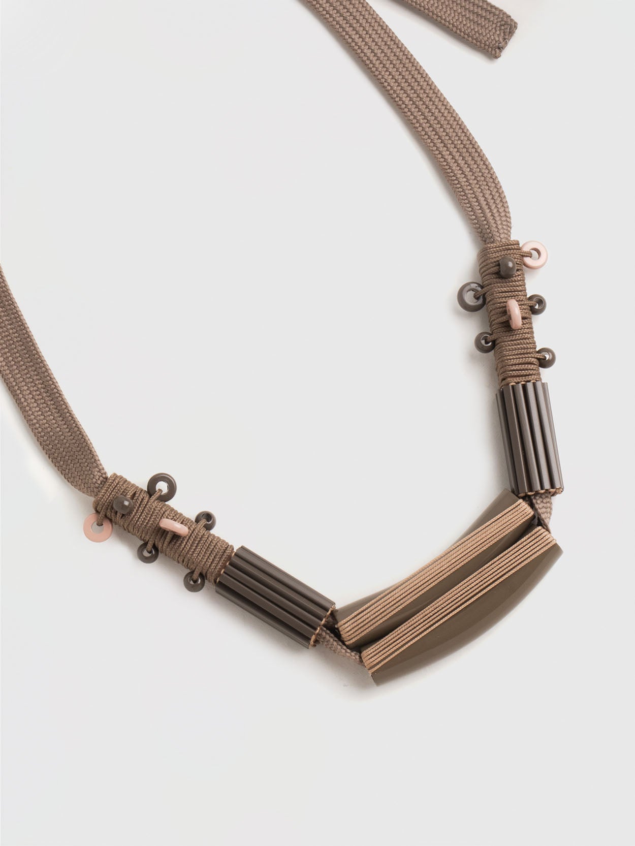 Kuryo Necklace