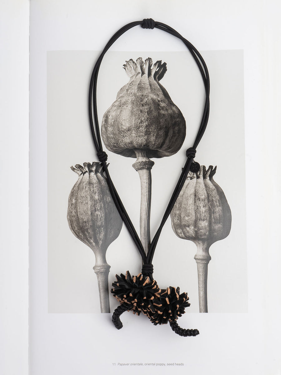 Poppyhead Necklace – IN GOOD COMPANY