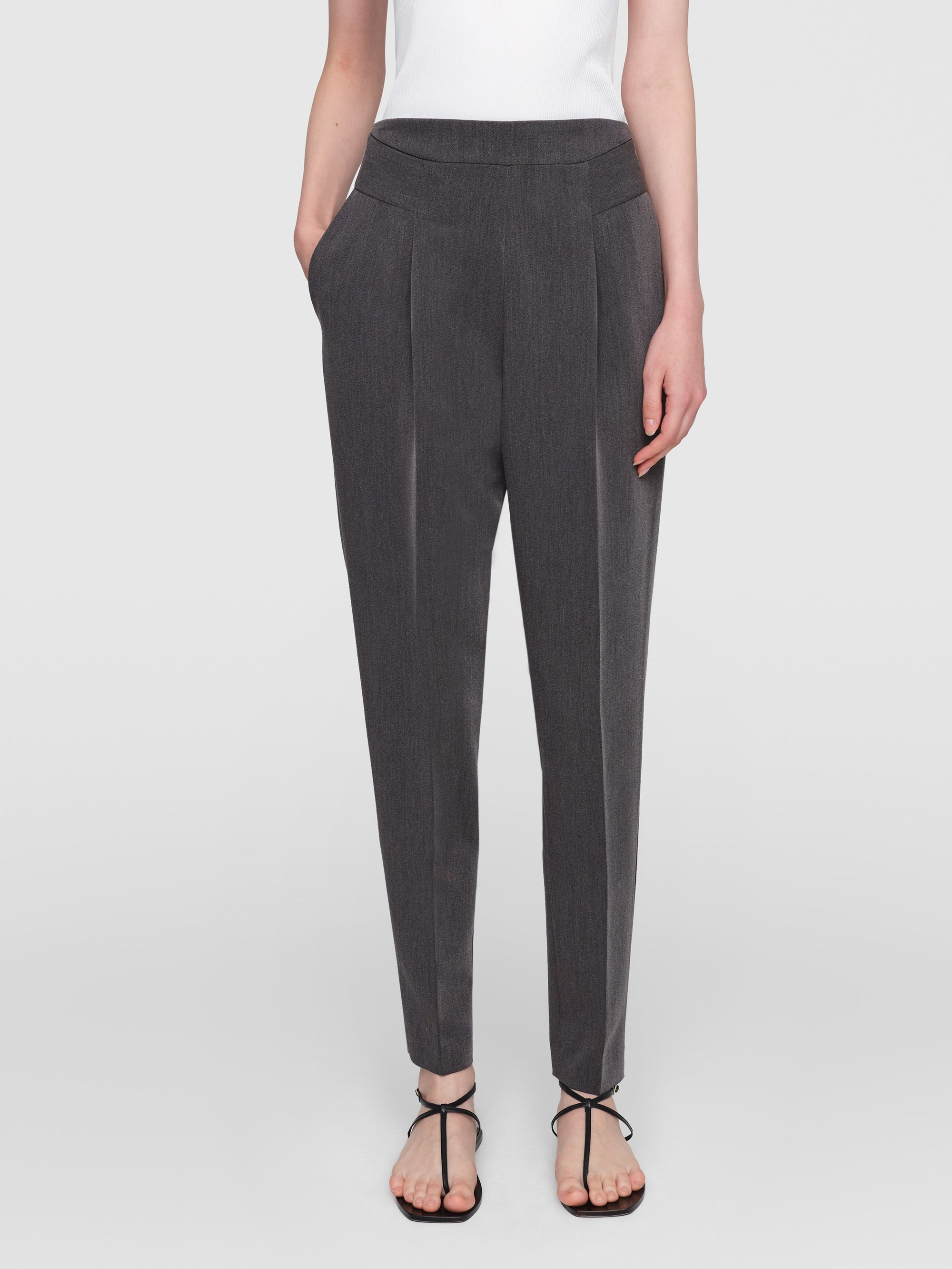 Stretch Suiting Cora Crop Pants