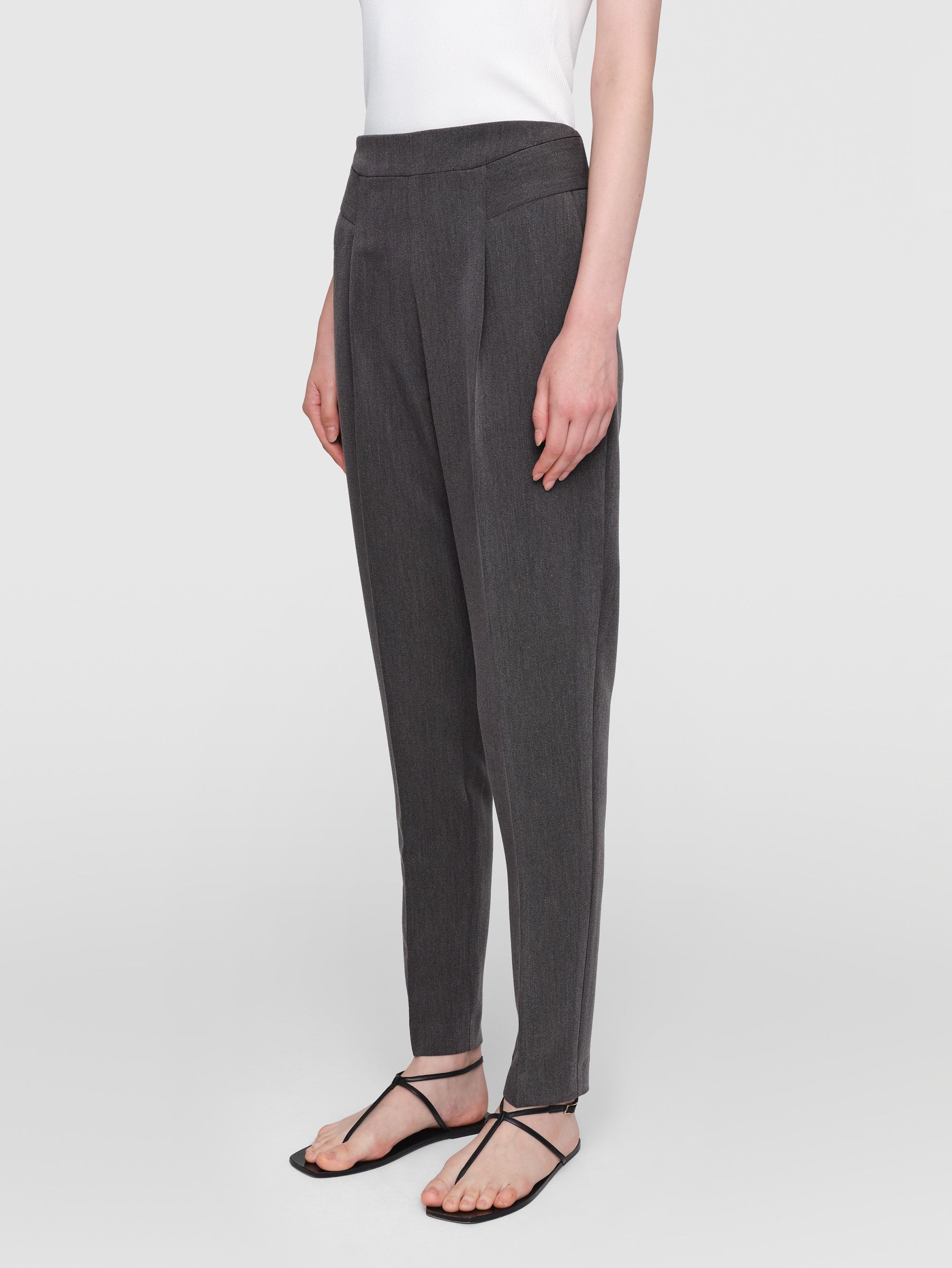 Stretch Suiting Cora Crop Pants